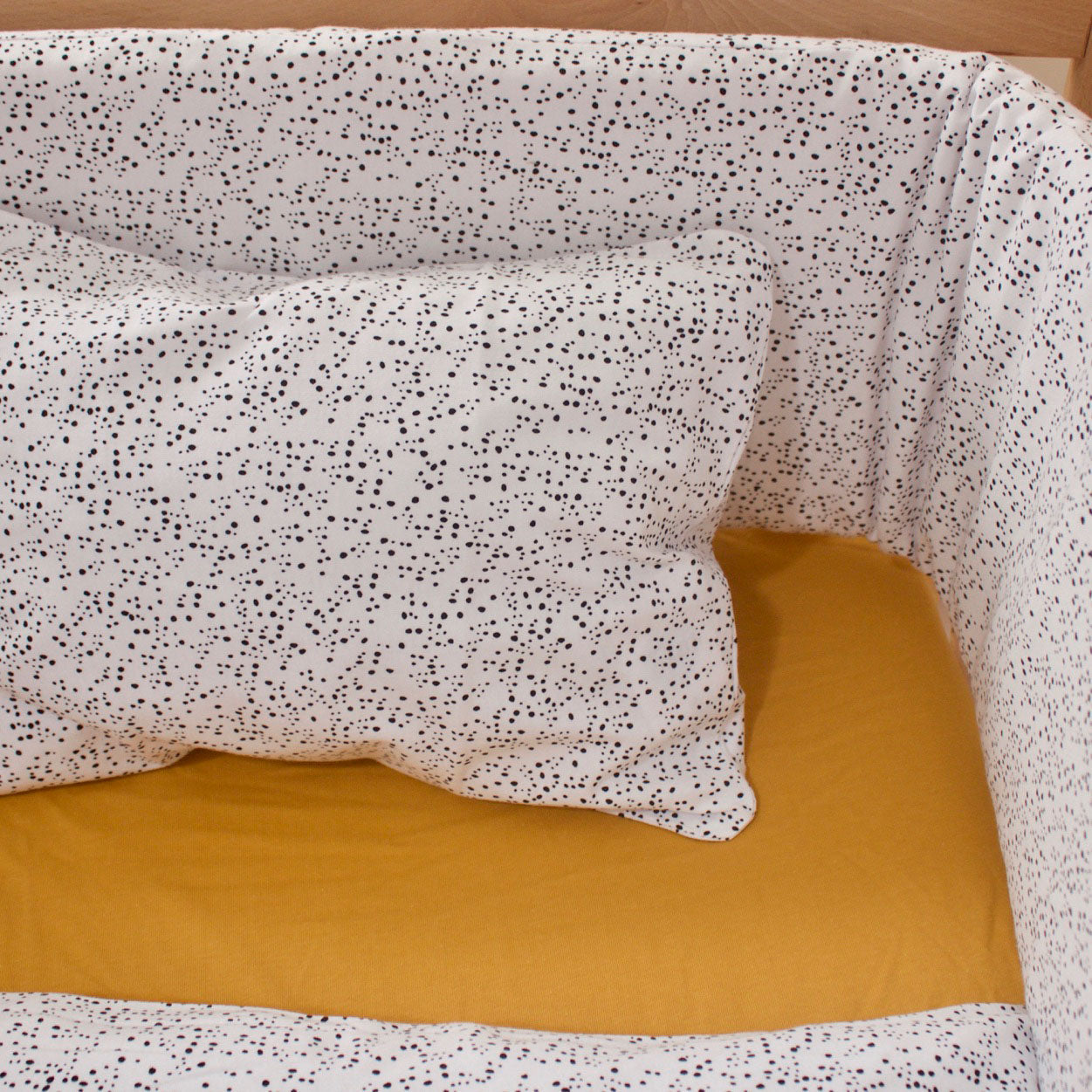 Duvet Cover and Pillowcase - Speckles