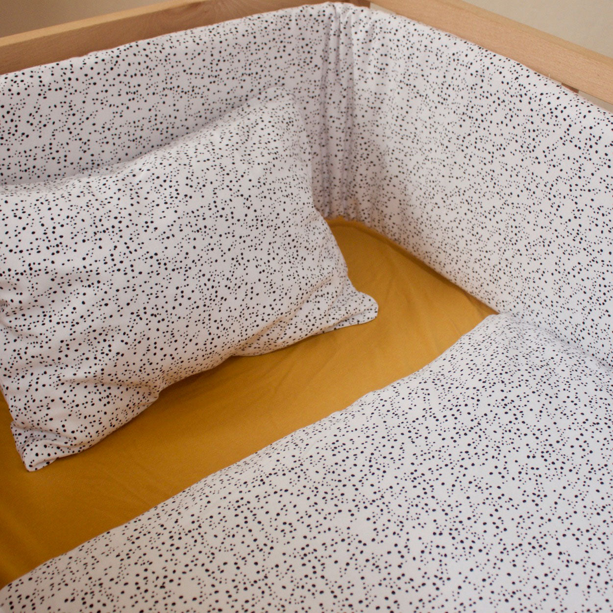 Duvet Cover and Pillowcase - Speckles